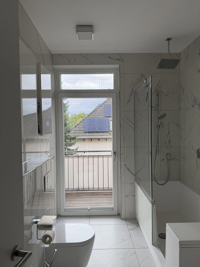 Predaj bytu 4-izbový 103 m², Frankfurt am Main, Hesensko Predaj bytu 4-izbový 103 m², Frankfurt am Main, Hesensko