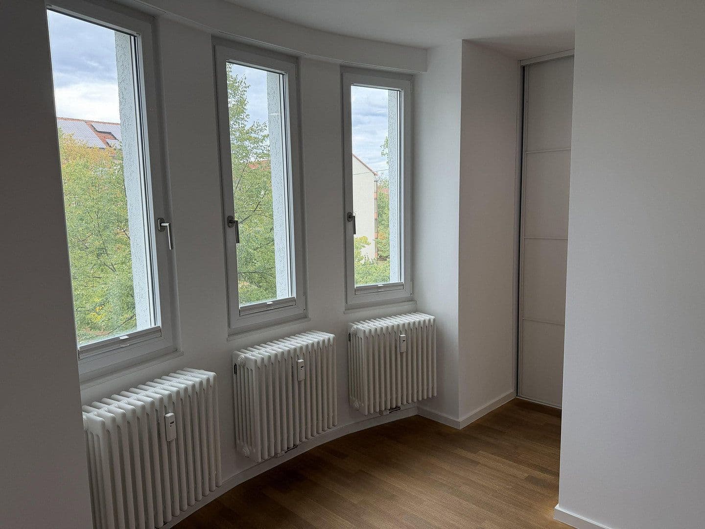 Predaj bytu 4-izbový 103 m², Frankfurt am Main, Hesensko Predaj bytu 4-izbový 103 m², Frankfurt am Main, Hesensko
