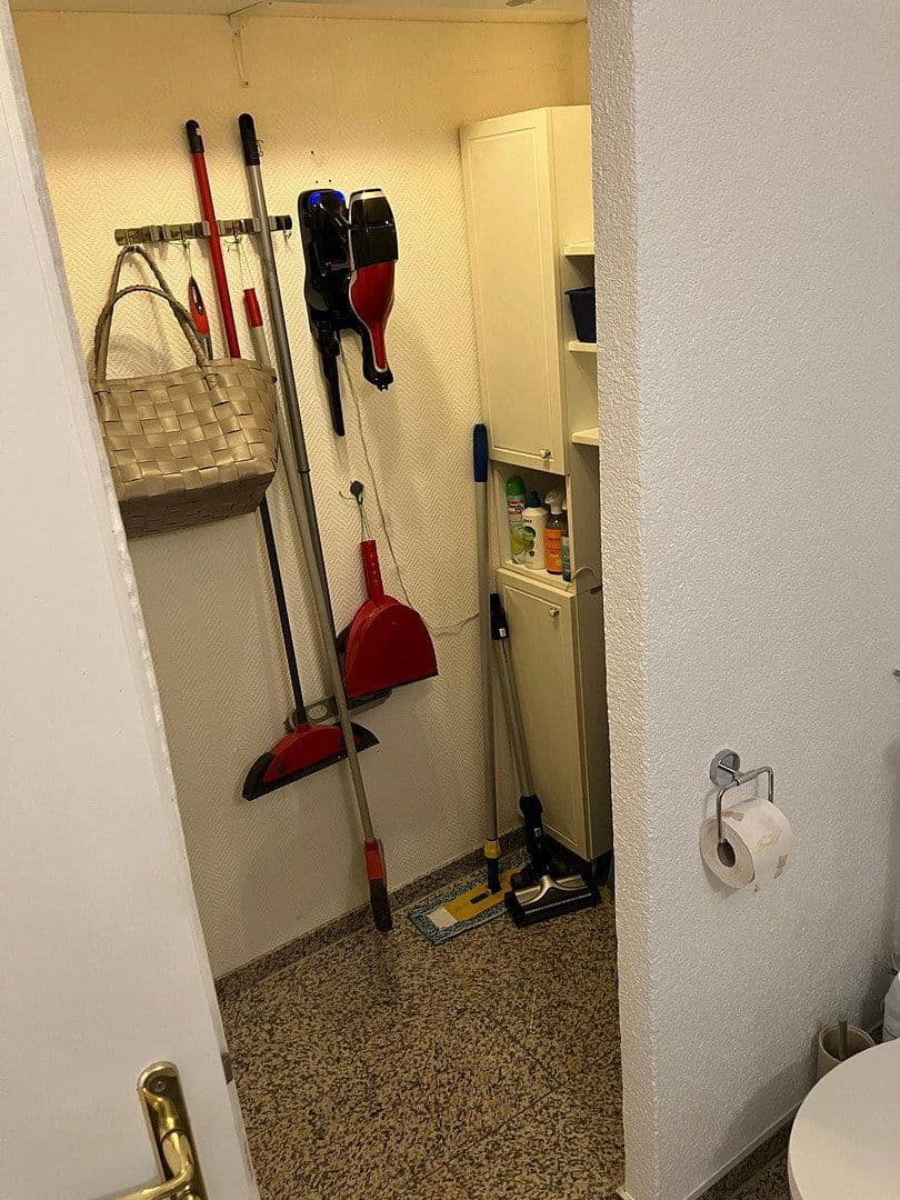 Prenájom bytu 2-izbový 55 m², Konstanz, Bádensko-Wurttembersko Prenájom bytu 2-izbový 55 m², Konstanz, Bádensko-Wurttembersko