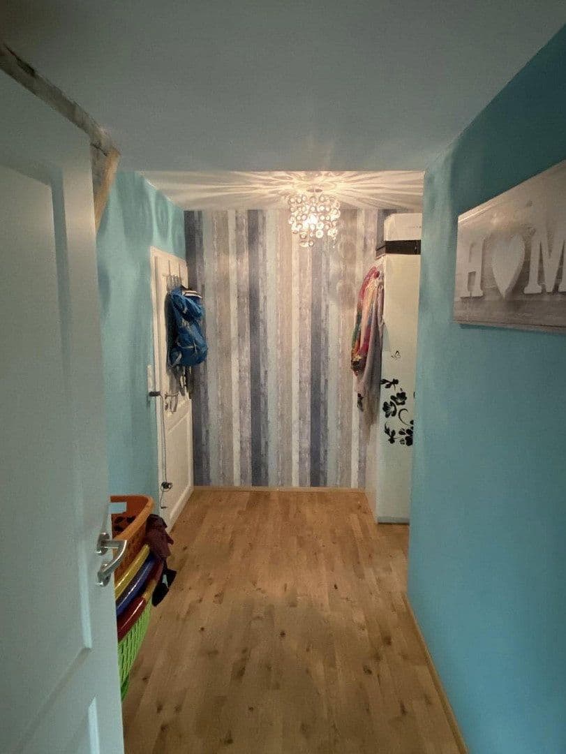 Predaj domu 210 m², pozemek 517 m², Treuchtlingen, Bavorsko Predaj domu 210 m², pozemek 517 m², Treuchtlingen, Bavorsko