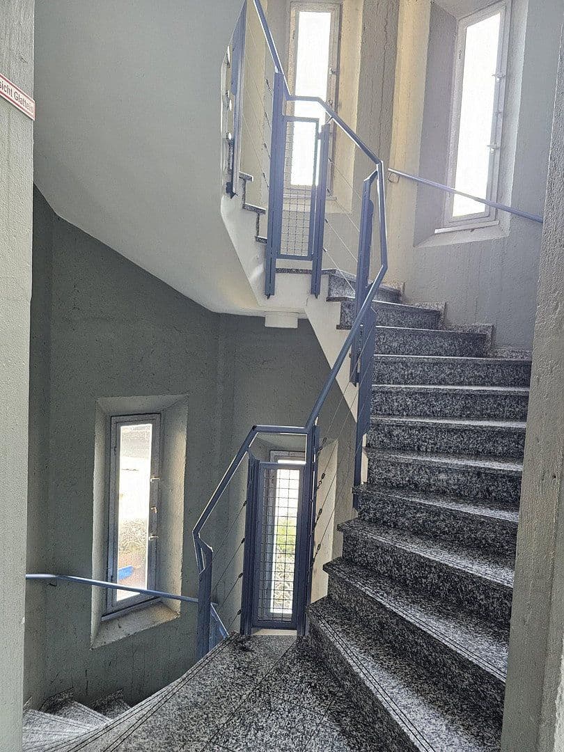 Predaj bytu 4-izbový 94 m², Kölner Str. 7D, Frechen, Severné Porýnie - Westfálsko Predaj bytu 4-izbový 94 m², Kölner Str. 7D, Frechen, Severné Porýnie - Westfálsko