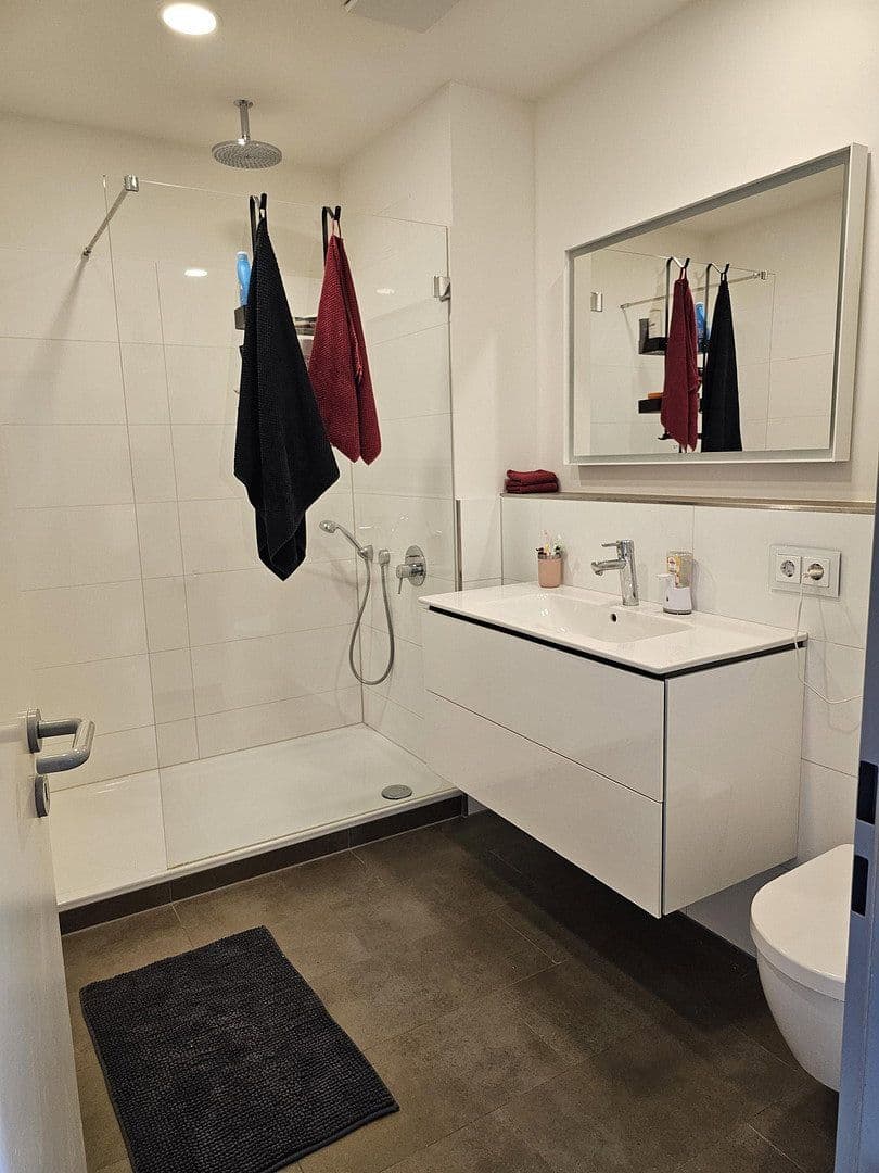 Predaj bytu 4-izbový 94 m², Kölner Str. 7D, Frechen, Severné Porýnie - Westfálsko Predaj bytu 4-izbový 94 m², Kölner Str. 7D, Frechen, Severné Porýnie - Westfálsko