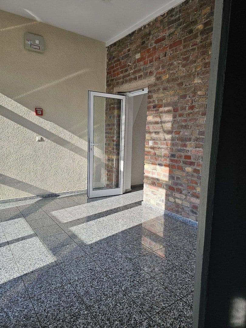 Predaj bytu 4-izbový 94 m², Kölner Str. 7D, Frechen, Severné Porýnie - Westfálsko Predaj bytu 4-izbový 94 m², Kölner Str. 7D, Frechen, Severné Porýnie - Westfálsko