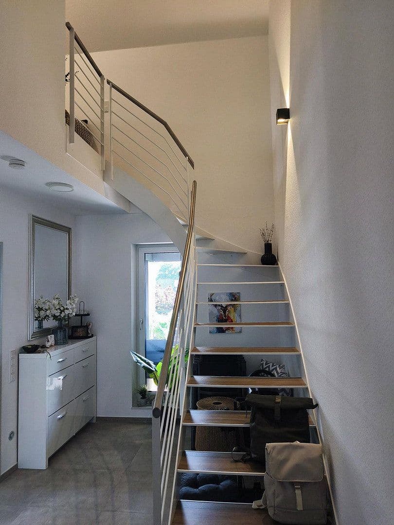 Prenájom bytu 3-izbový 95 m², Wichernstr. 8, Neuenkirchen, Severné Porýnie - Westfálsko Prenájom bytu 3-izbový 95 m², Wichernstr. 8, Neuenkirchen, Severné Porýnie - Westfálsko