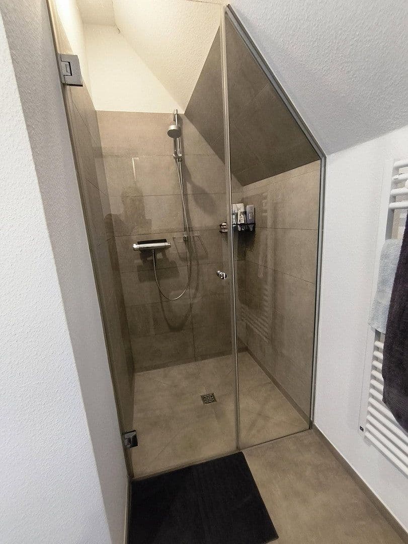 Prenájom bytu 3-izbový 95 m², Wichernstr. 8, Neuenkirchen, Severné Porýnie - Westfálsko Prenájom bytu 3-izbový 95 m², Wichernstr. 8, Neuenkirchen, Severné Porýnie - Westfálsko