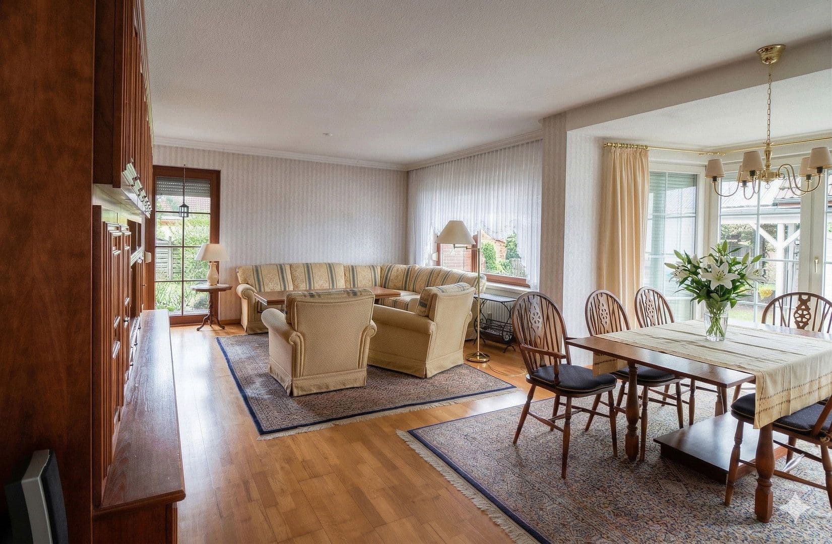 Predaj domu 177 m², pozemek 577 m², Martin-Luther-Straße 6a, Sittensen, Dolné Sasko Predaj domu 177 m², pozemek 577 m², Martin-Luther-Straße 6a, Sittensen, Dolné Sasko