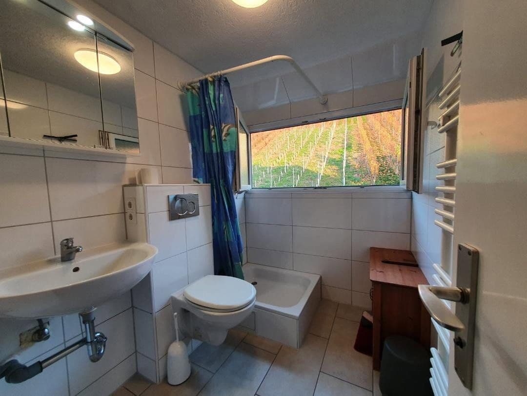 Prenájom bytu 64 m², Stuttgart, Bádensko-Wurttembersko Prenájom bytu 64 m², Stuttgart, Bádensko-Wurttembersko