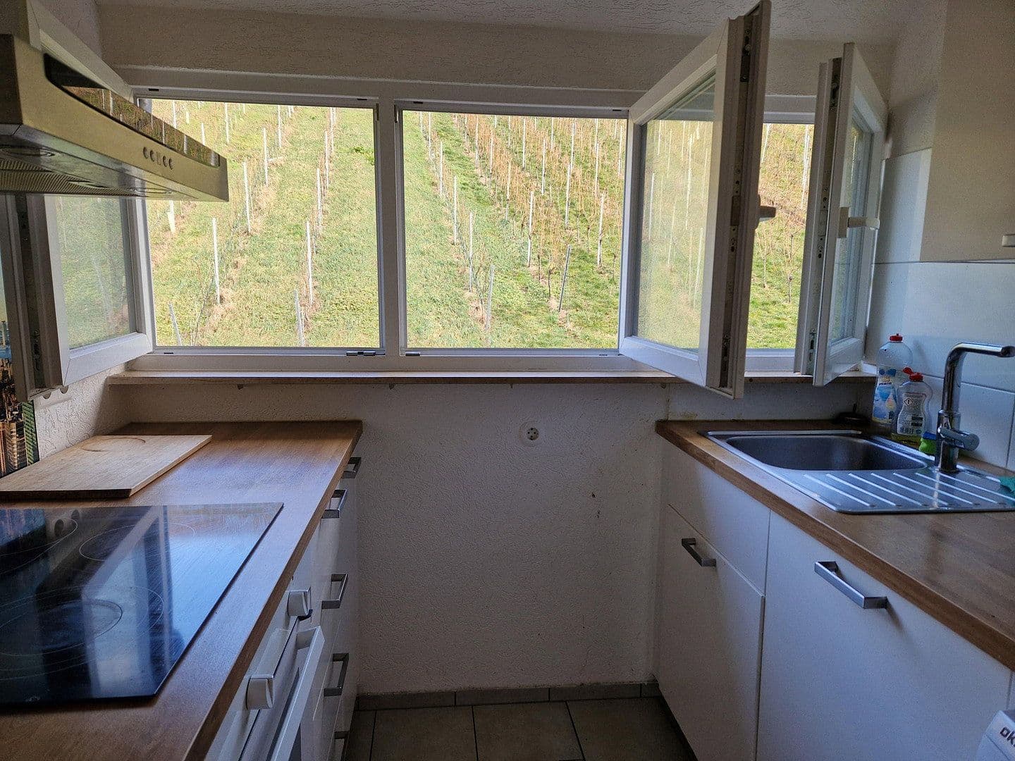Prenájom bytu 64 m², Stuttgart, Bádensko-Wurttembersko Prenájom bytu 64 m², Stuttgart, Bádensko-Wurttembersko