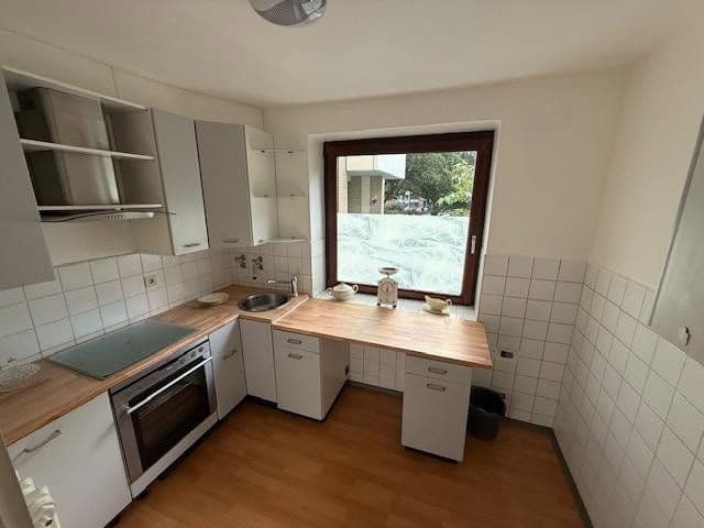 Prenájom bytu 3-izbový 82 m², Hamburg, Hamburg Prenájom bytu 3-izbový 82 m², Hamburg, Hamburg
