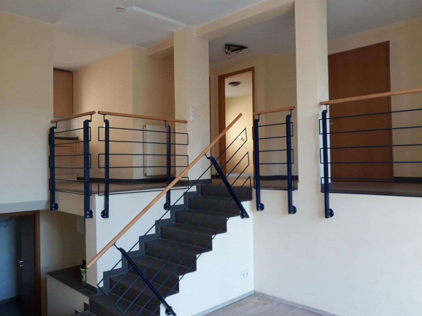 Prenájom bytu 2-izbový 62 m², Barbarossastr. 13a, Freigericht, Hesensko Prenájom bytu 2-izbový 62 m², Barbarossastr. 13a, Freigericht, Hesensko