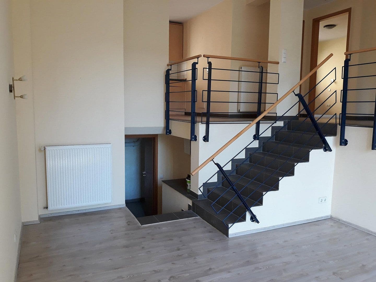 Prenájom bytu 2-izbový 62 m², Barbarossastr. 13a, Freigericht, Hesensko Prenájom bytu 2-izbový 62 m², Barbarossastr. 13a, Freigericht, Hesensko