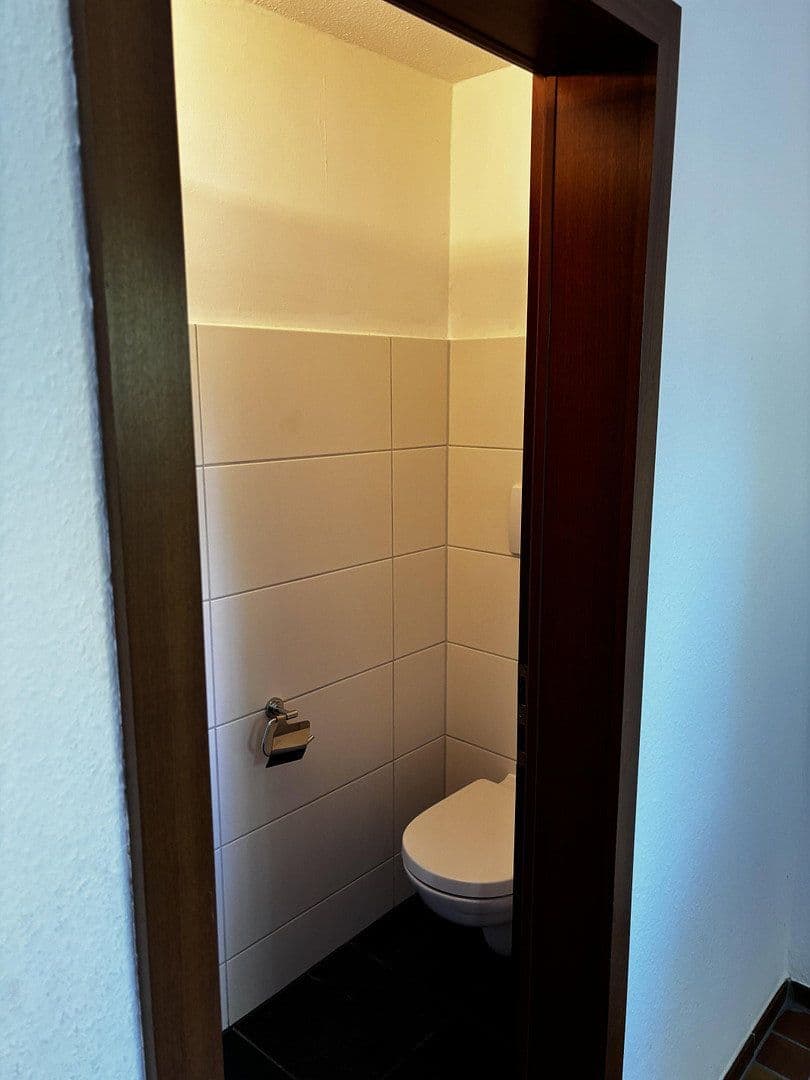 Prenájom domu 198 m², pozemek 816 m², Am Bismarckturm 64, Stuttgart, Bádensko-Wurttembersko Prenájom domu 198 m², pozemek 816 m², Am Bismarckturm 64, Stuttgart, Bádensko-Wurttembersko