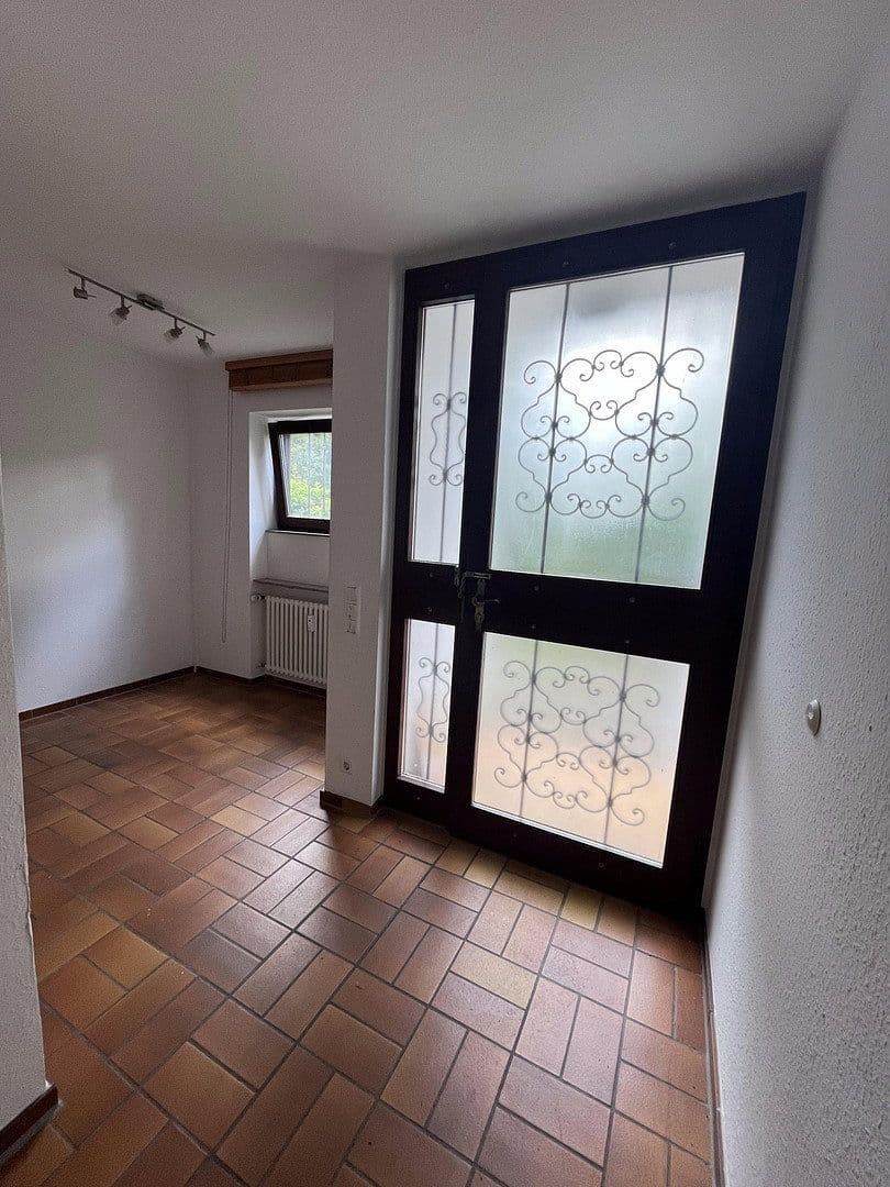 Prenájom domu 198 m², pozemek 816 m², Am Bismarckturm 64, Stuttgart, Bádensko-Wurttembersko Prenájom domu 198 m², pozemek 816 m², Am Bismarckturm 64, Stuttgart, Bádensko-Wurttembersko