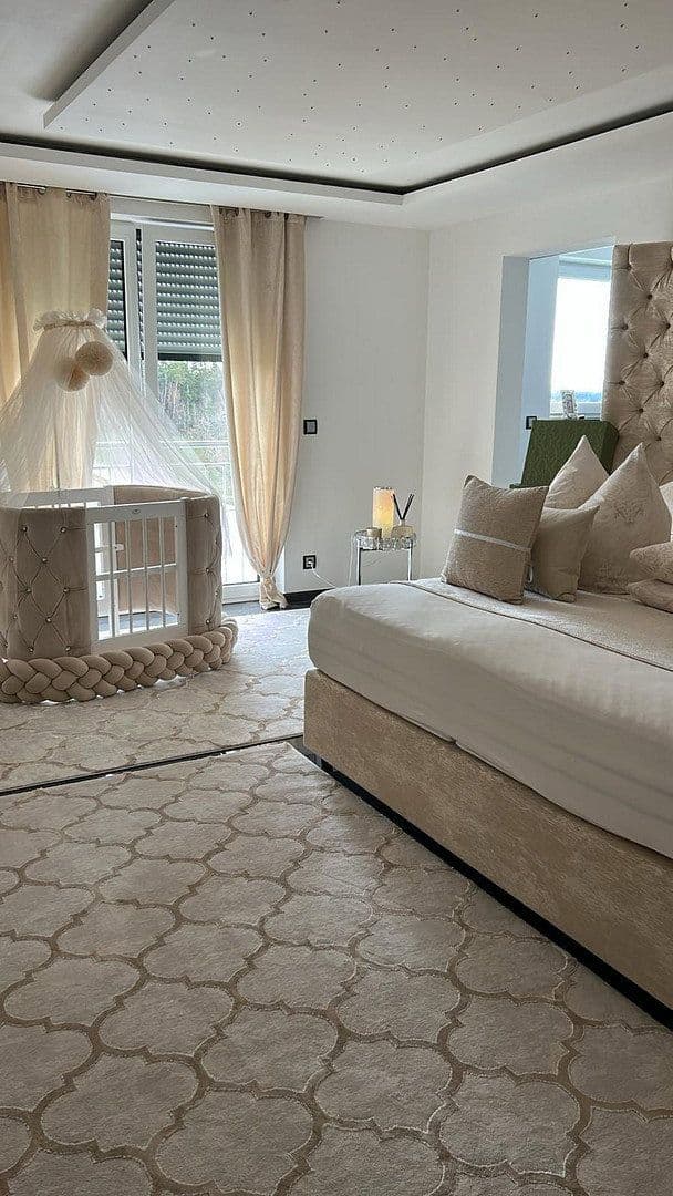 Predaj domu 275 m², pozemek 2.263 m², Simbach, Bavorsko Predaj domu 275 m², pozemek 2.263 m², Simbach, Bavorsko