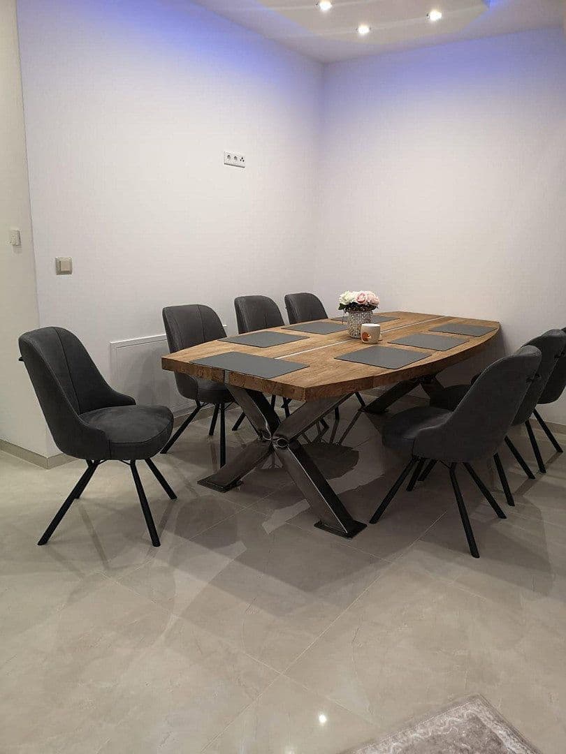Predaj domu 275 m², pozemek 2.263 m², Simbach, Bavorsko Predaj domu 275 m², pozemek 2.263 m², Simbach, Bavorsko