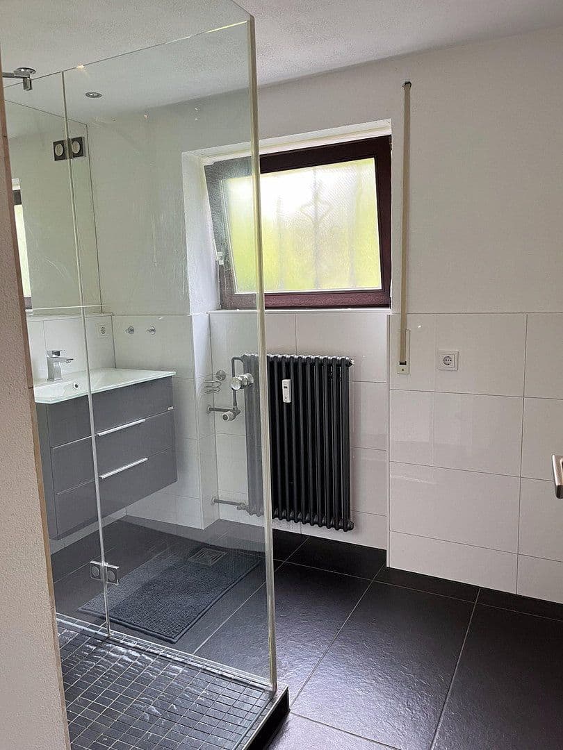 Prenájom domu 183 m², pozemek 762 m², Am Bismarckturm 62, Stuttgart, Bádensko-Wurttembersko Prenájom domu 183 m², pozemek 762 m², Am Bismarckturm 62, Stuttgart, Bádensko-Wurttembersko
