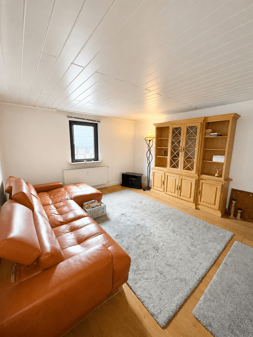 Prenájom bytu 4-izbový 89 m², Weilerswist, Severné Porýnie - Westfálsko Prenájom bytu 4-izbový 89 m², Weilerswist, Severné Porýnie - Westfálsko