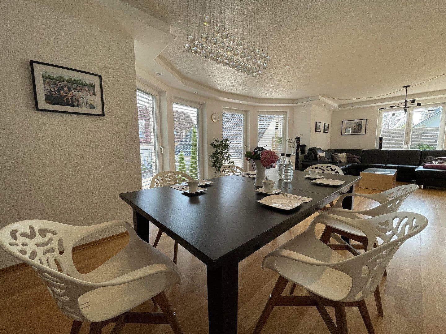 Predaj domu 268 m², pozemek 525 m², Am Erlenbuck 17, Müllheim im Markgräflerland, Bádensko-Wurttembersko Predaj domu 268 m², pozemek 525 m², Am Erlenbuck 17, Müllheim im Markgräflerland, Bádensko-Wurttembersko