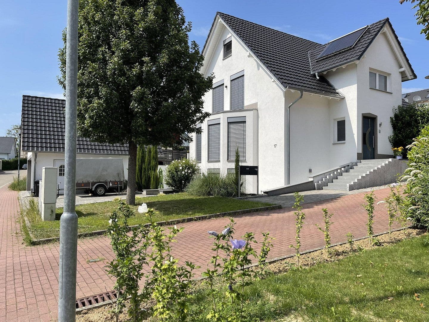 Predaj domu 268 m², pozemek 525 m², Am Erlenbuck 17, Müllheim im Markgräflerland, Bádensko-Wurttembersko Predaj domu 268 m², pozemek 525 m², Am Erlenbuck 17, Müllheim im Markgräflerland, Bádensko-Wurttembersko
