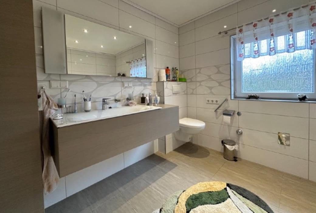 Predaj domu 91 m², pozemek 321 m², Bottrop, Severné Porýnie - Westfálsko Predaj domu 91 m², pozemek 321 m², Bottrop, Severné Porýnie - Westfálsko