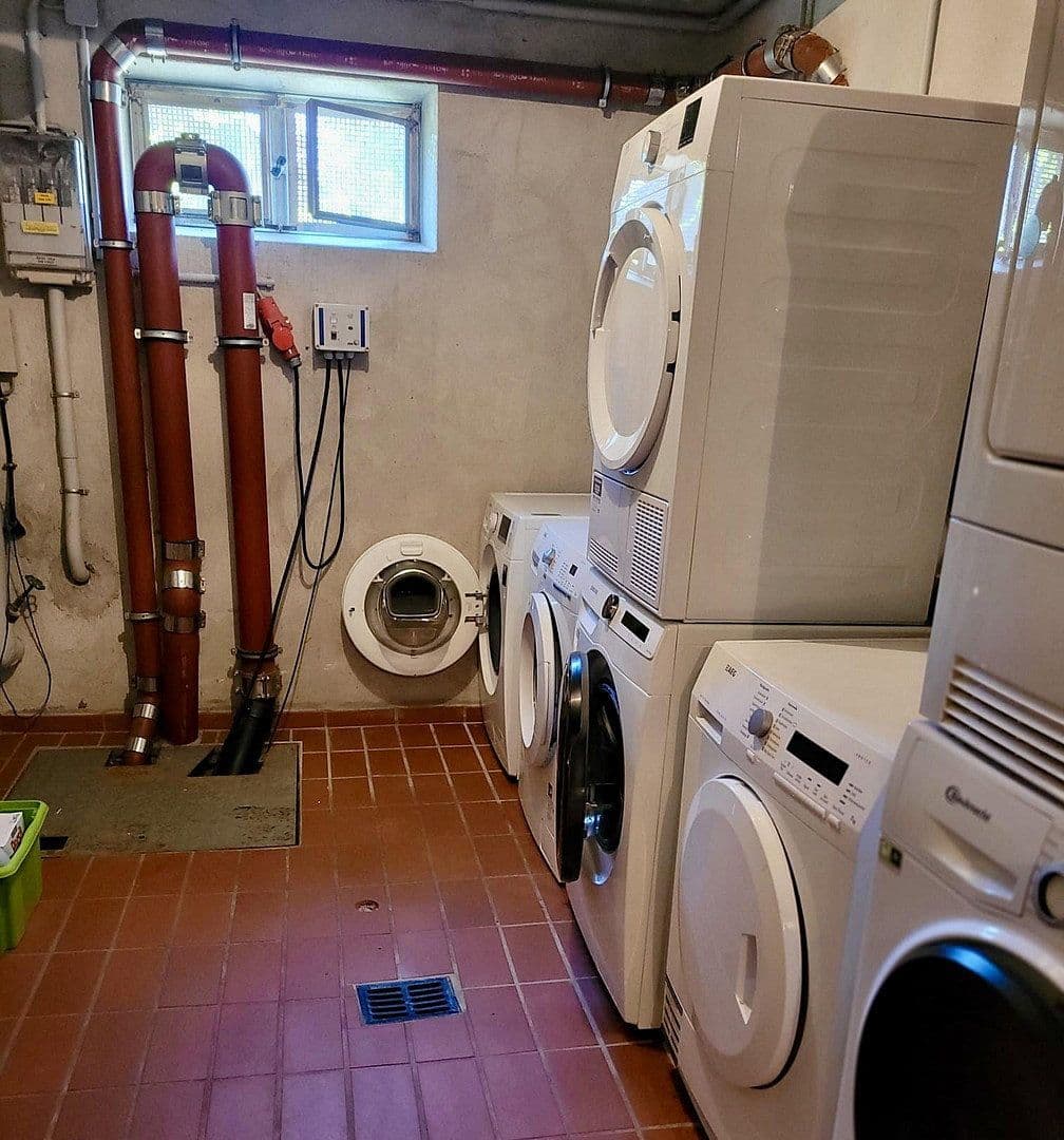 Predaj domu 503 m², pozemek 872 m², Achern, Bádensko-Wurttembersko Predaj domu 503 m², pozemek 872 m², Achern, Bádensko-Wurttembersko