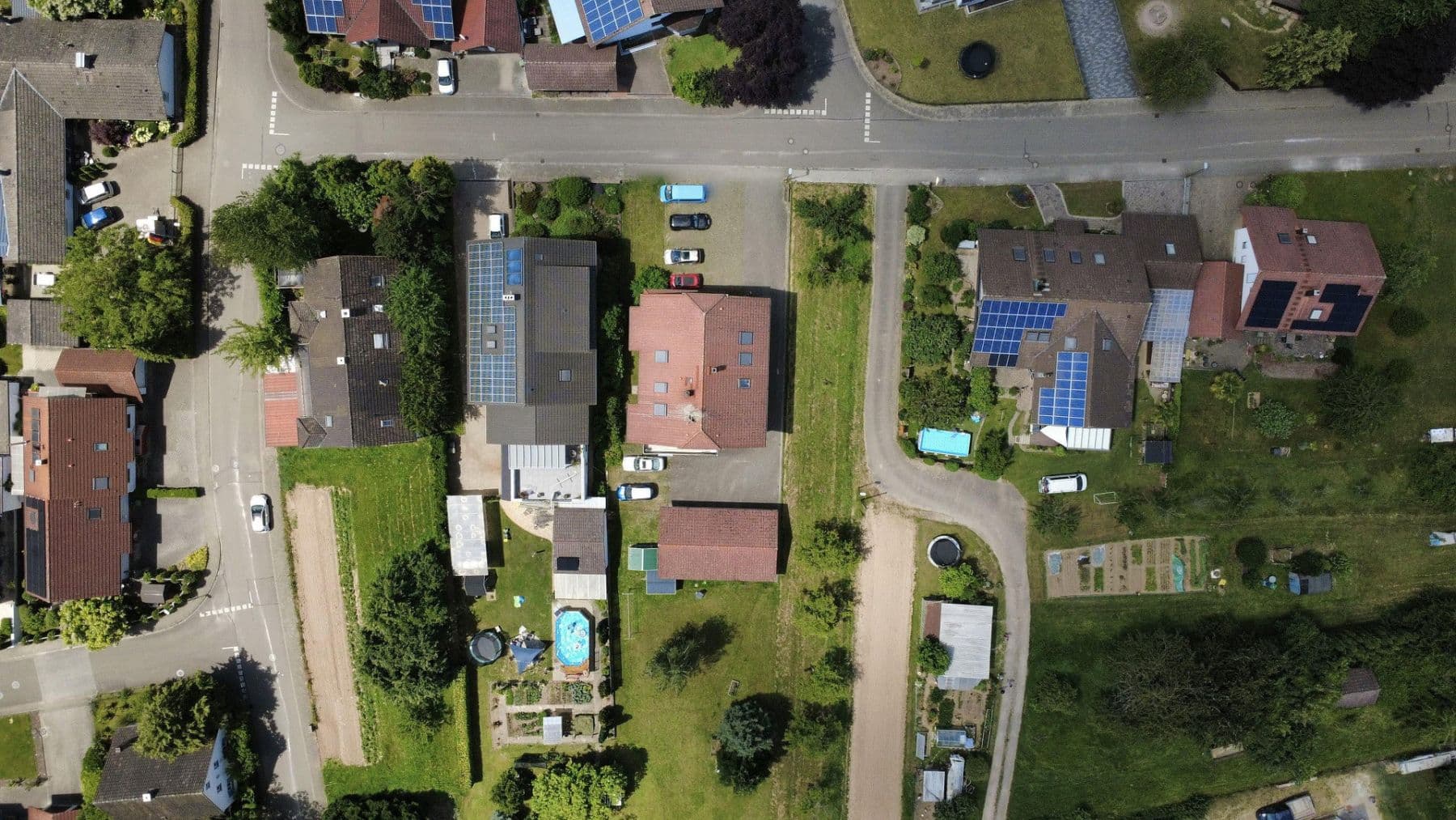 Predaj domu 503 m², pozemek 872 m², Achern, Bádensko-Wurttembersko Predaj domu 503 m², pozemek 872 m², Achern, Bádensko-Wurttembersko