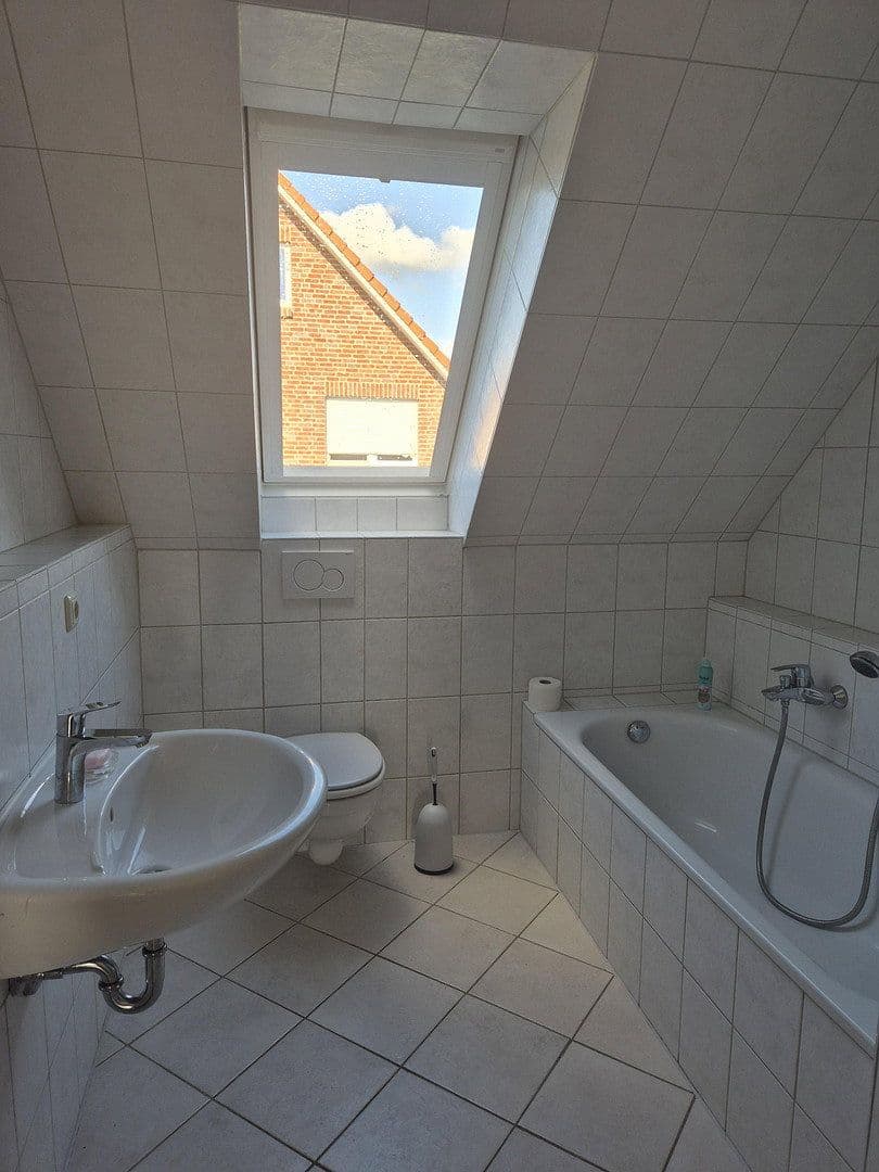 Predaj domu 127 m², pozemek 200 m², Elmshorn, Šlezvicko-Holštajnsko Predaj domu 127 m², pozemek 200 m², Elmshorn, Šlezvicko-Holštajnsko
