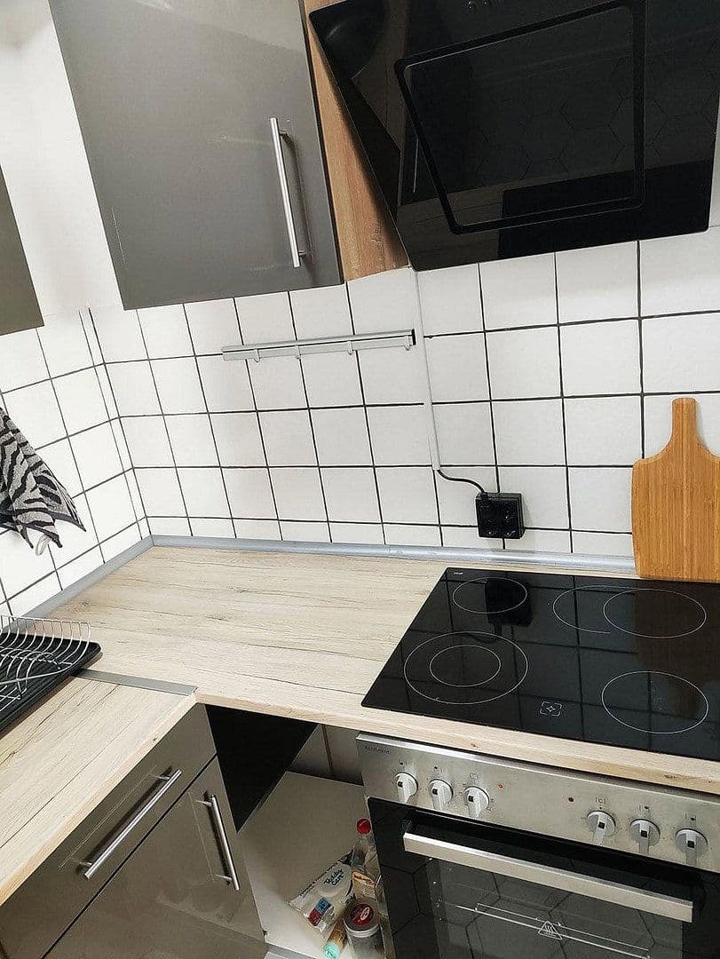 Prenájom bytu 1-izbový 32 m², Sindelfingen, Bádensko-Wurttembersko Prenájom bytu 1-izbový 32 m², Sindelfingen, Bádensko-Wurttembersko