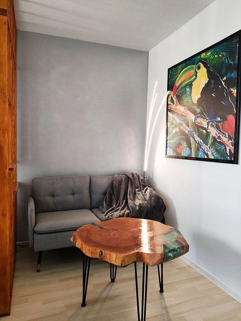 Prenájom bytu 1-izbový 32 m², Sindelfingen, Bádensko-Wurttembersko Prenájom bytu 1-izbový 32 m², Sindelfingen, Bádensko-Wurttembersko