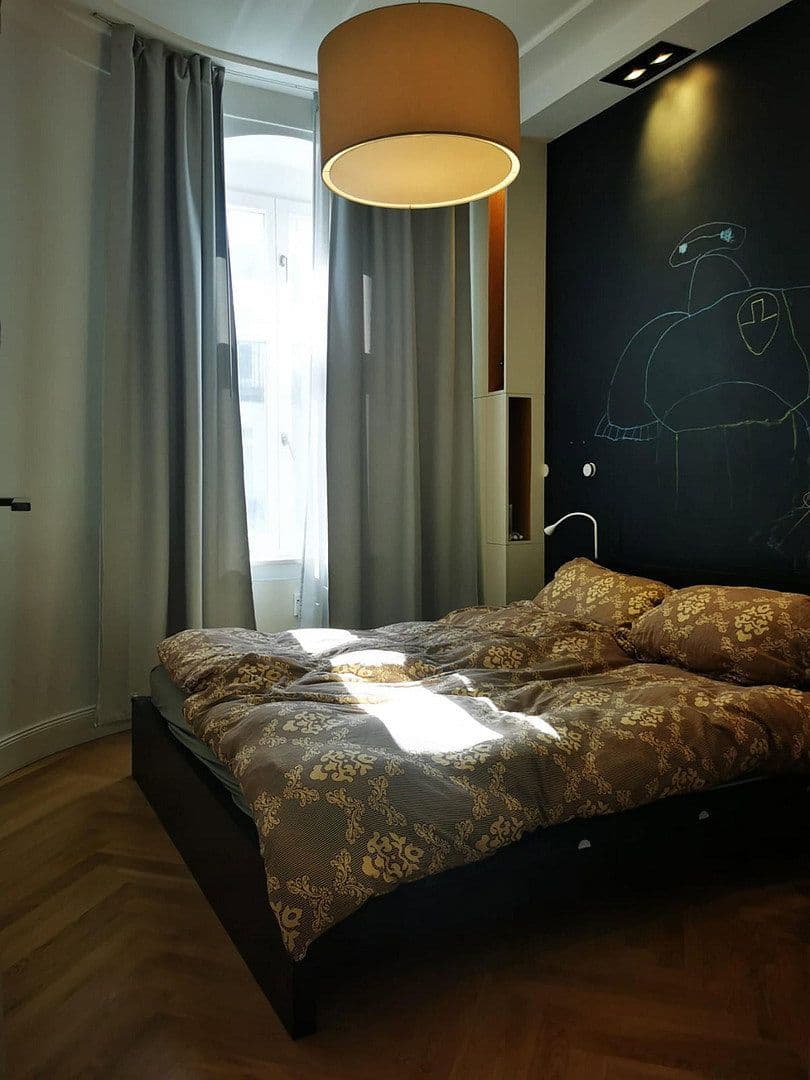 Predaj bytu 4-izbový 93 m², Berlin, Berlín Predaj bytu 4-izbový 93 m², Berlin, Berlín