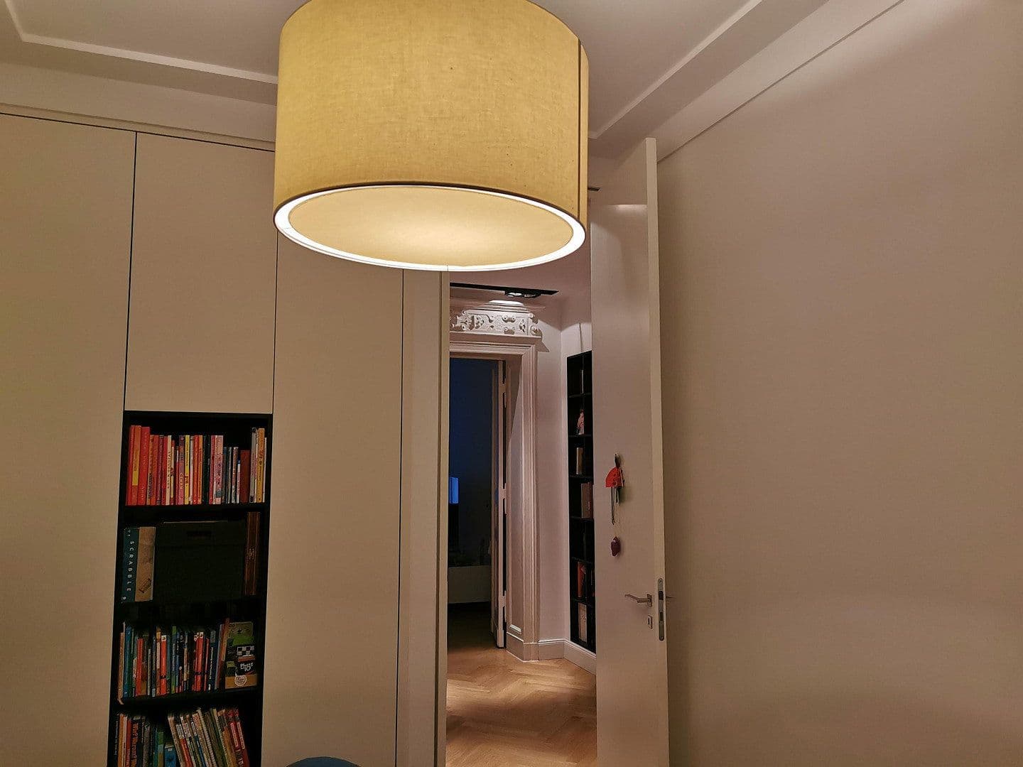 Predaj bytu 4-izbový 93 m², Berlin, Berlín Predaj bytu 4-izbový 93 m², Berlin, Berlín