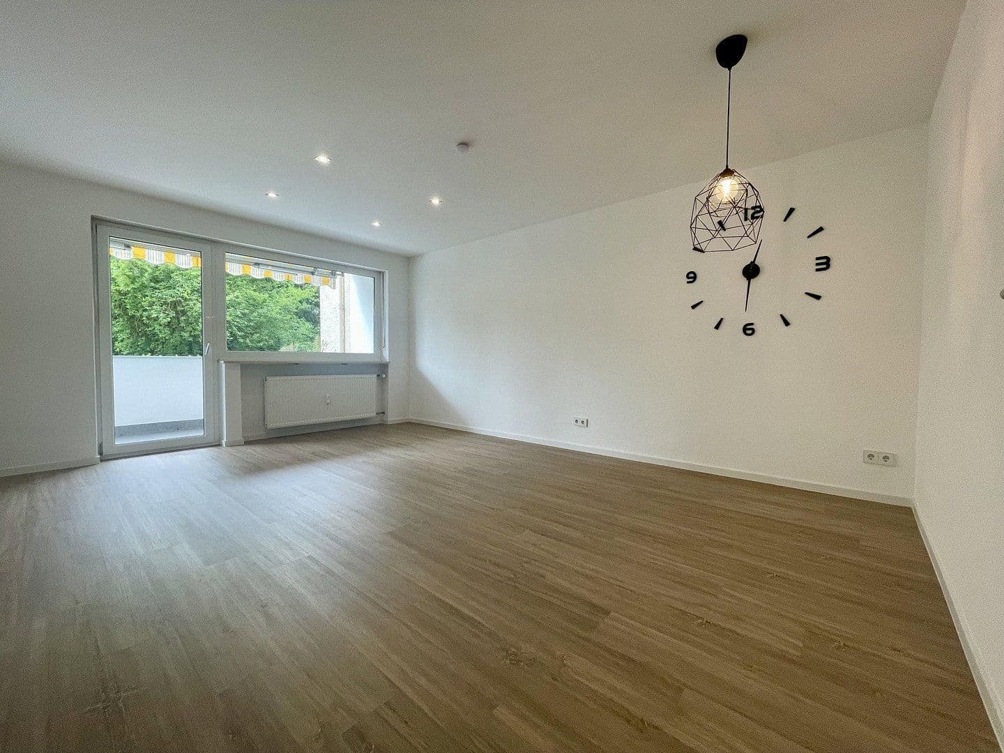 Prenájom bytu 2-izbový 67 m², Donaustaufer Str. 12b, Regensburg, Bavorsko Prenájom bytu 2-izbový 67 m², Donaustaufer Str. 12b, Regensburg, Bavorsko