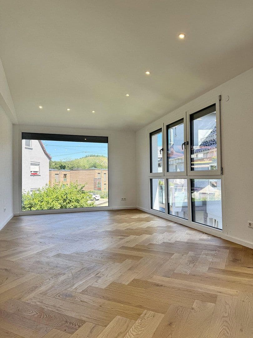 Prenájom bytu 3-izbový 71 m², Wasenstrasse 31, Stuttgart, Bádensko-Wurttembersko Prenájom bytu 3-izbový 71 m², Wasenstrasse 31, Stuttgart, Bádensko-Wurttembersko