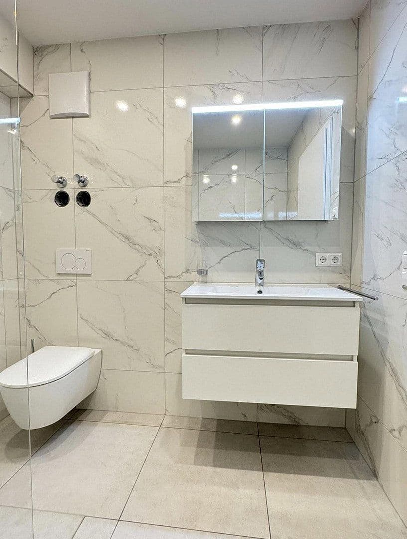 Prenájom bytu 3-izbový 71 m², Wasenstrasse 31, Stuttgart, Bádensko-Wurttembersko Prenájom bytu 3-izbový 71 m², Wasenstrasse 31, Stuttgart, Bádensko-Wurttembersko