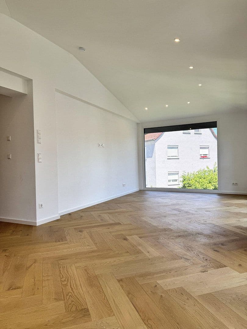 Prenájom bytu 3-izbový 71 m², Wasenstrasse 31, Stuttgart, Bádensko-Wurttembersko Prenájom bytu 3-izbový 71 m², Wasenstrasse 31, Stuttgart, Bádensko-Wurttembersko