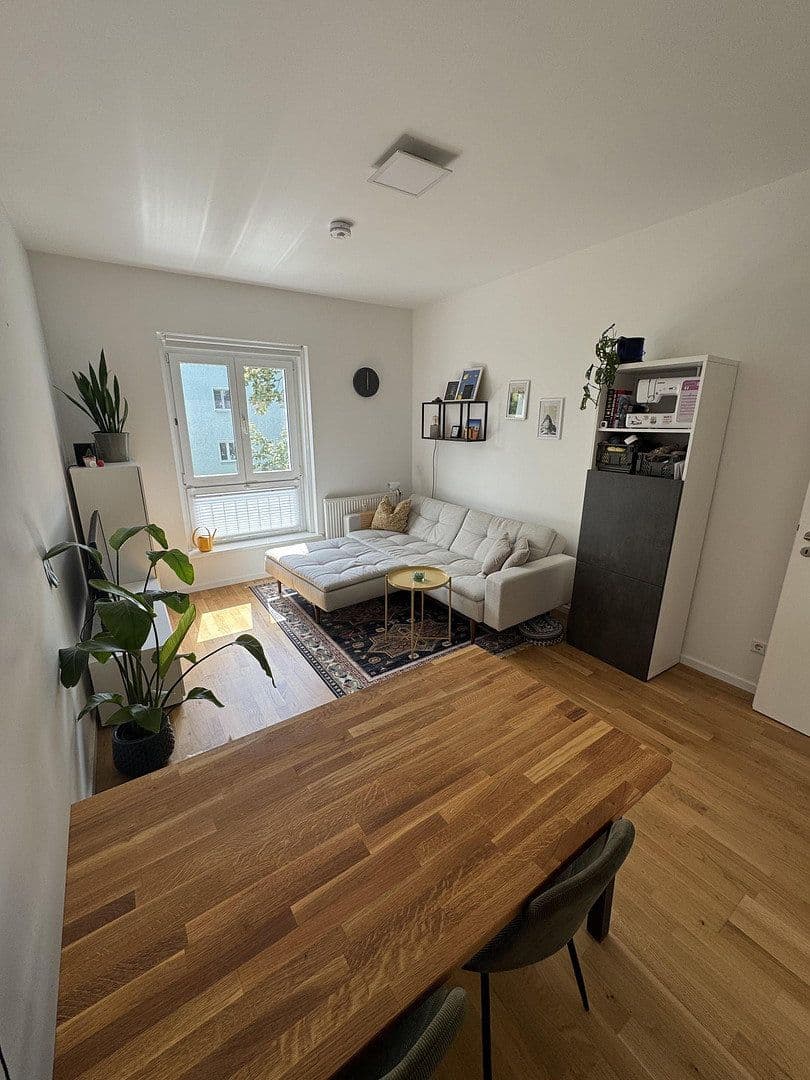 Predaj bytu 2-izbový 48 m², Berlin, Berlín Predaj bytu 2-izbový 48 m², Berlin, Berlín