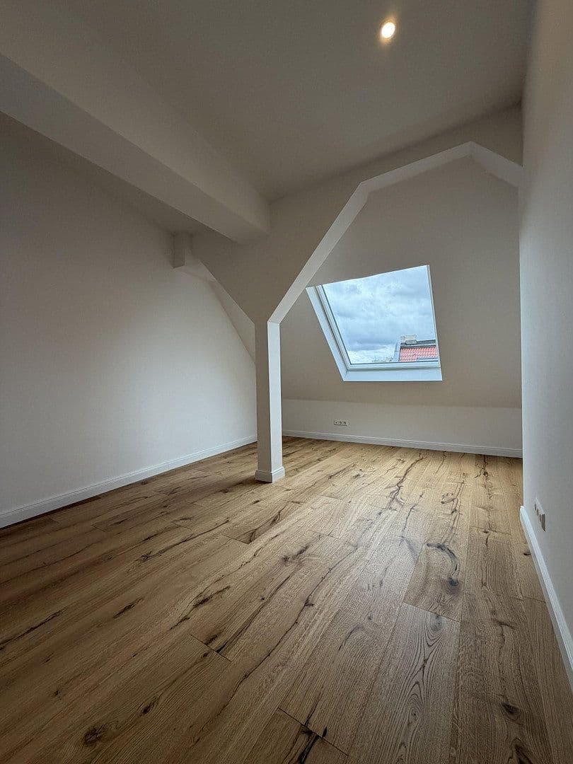 Prenájom bytu 3-izbový 75 m², Ebersstraße 58, Berlin, Berlín Prenájom bytu 3-izbový 75 m², Ebersstraße 58, Berlin, Berlín