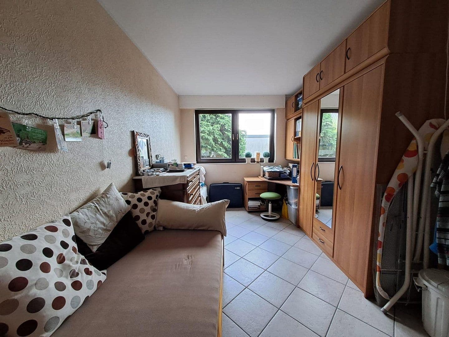 Predaj bytu 3-izbový 105 m², Duisburg, Severné Porýnie - Westfálsko Predaj bytu 3-izbový 105 m², Duisburg, Severné Porýnie - Westfálsko