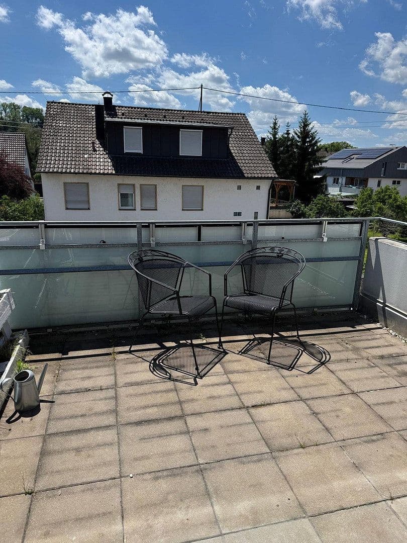 Prenájom bytu 4-izbový 95 m², Wendlingen am Neckar, Bádensko-Wurttembersko Prenájom bytu 4-izbový 95 m², Wendlingen am Neckar, Bádensko-Wurttembersko
