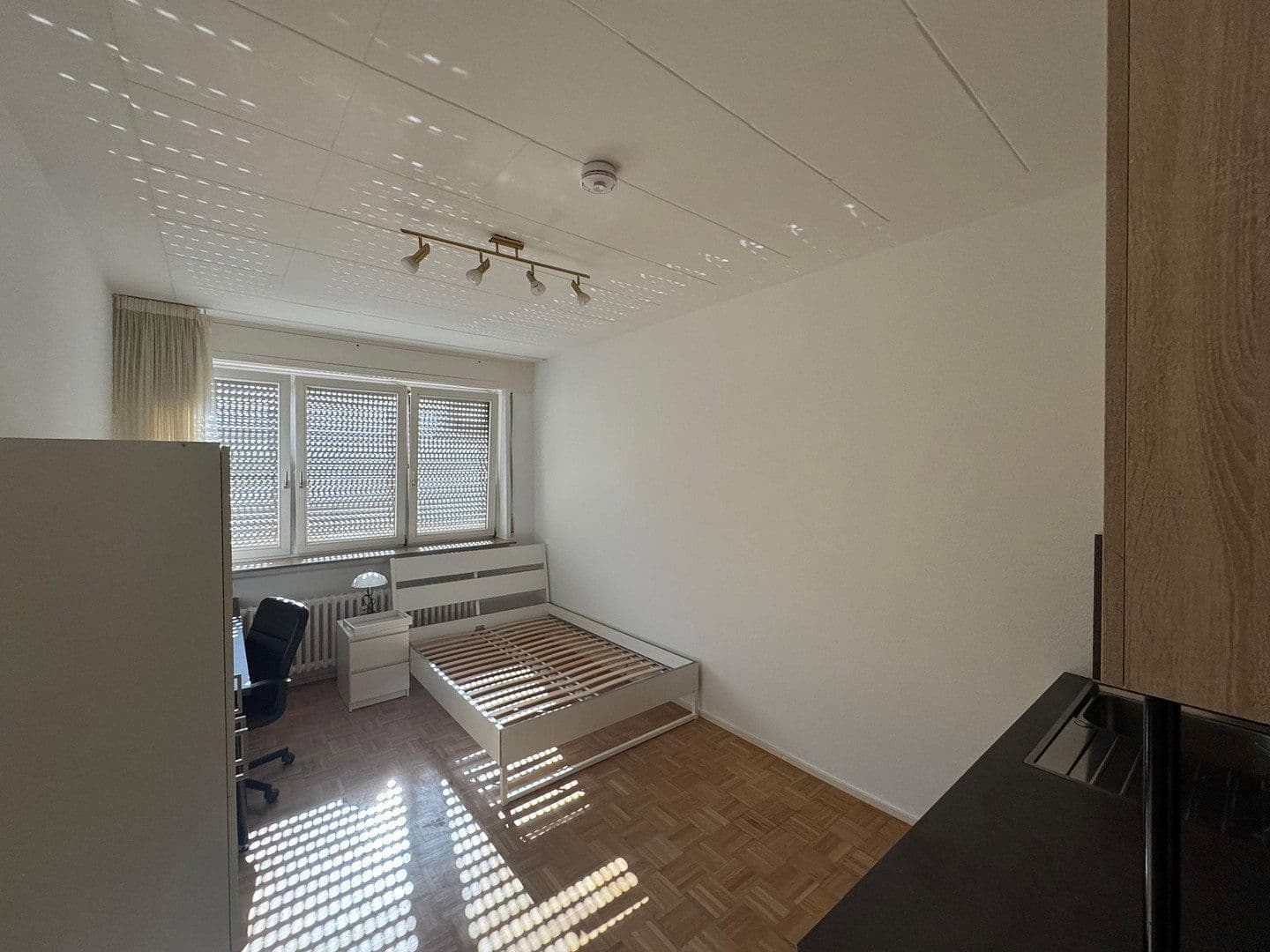 Prenájom bytu 1-izbový 24 m², Bergstraße 36, Pfungstadt, Hesensko Prenájom bytu 1-izbový 24 m², Bergstraße 36, Pfungstadt, Hesensko