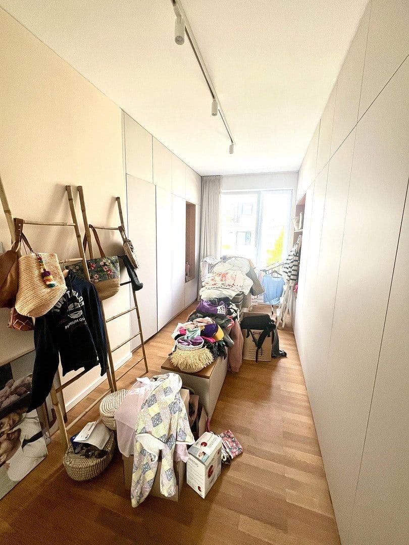 Predaj bytu 5-izbový 143 m², Berlin, Berlín Predaj bytu 5-izbový 143 m², Berlin, Berlín