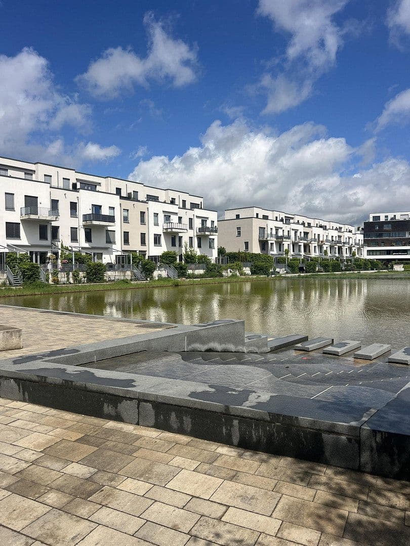 Predaj bytu 5-izbový 143 m², Berlin, Berlín Predaj bytu 5-izbový 143 m², Berlin, Berlín