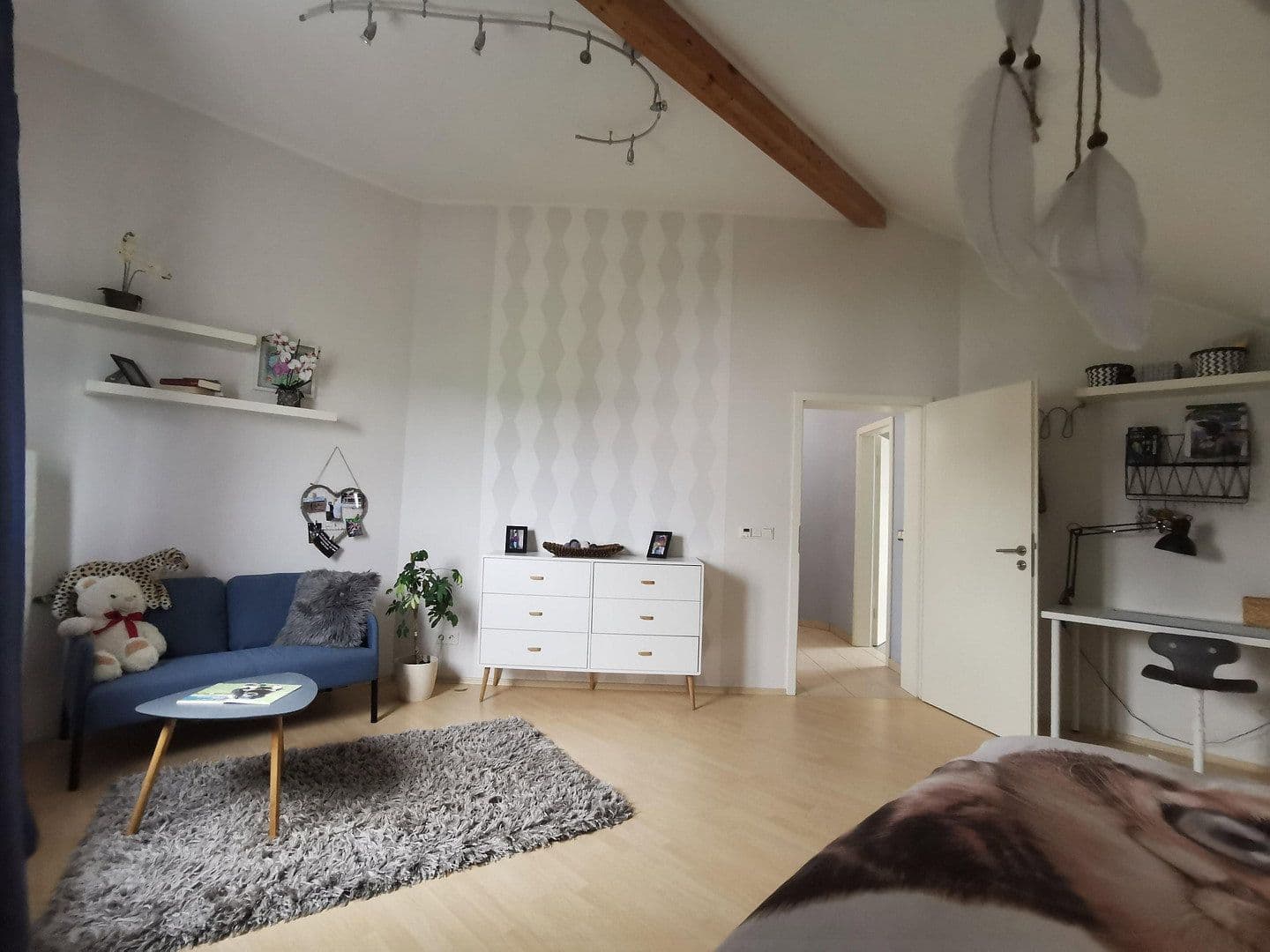 Predaj domu 240 m², pozemek 1.000 m², Gilzem, Porýnie-Falcko Predaj domu 240 m², pozemek 1.000 m², Gilzem, Porýnie-Falcko