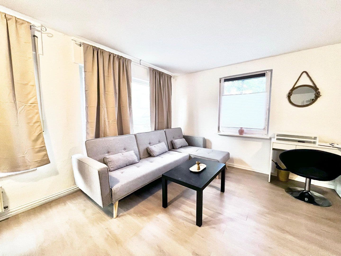 Prenájom bytu 1-izbový 39 m², Scherzachstrasse 12, Weingarten, Bádensko-Wurttembersko Prenájom bytu 1-izbový 39 m², Scherzachstrasse 12, Weingarten, Bádensko-Wurttembersko