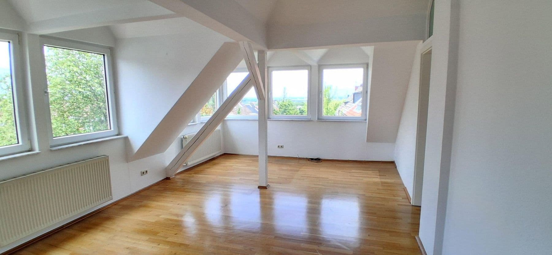 Predaj bytu 4-izbový 146 m², Essen, Severné Porýnie - Westfálsko Predaj bytu 4-izbový 146 m², Essen, Severné Porýnie - Westfálsko