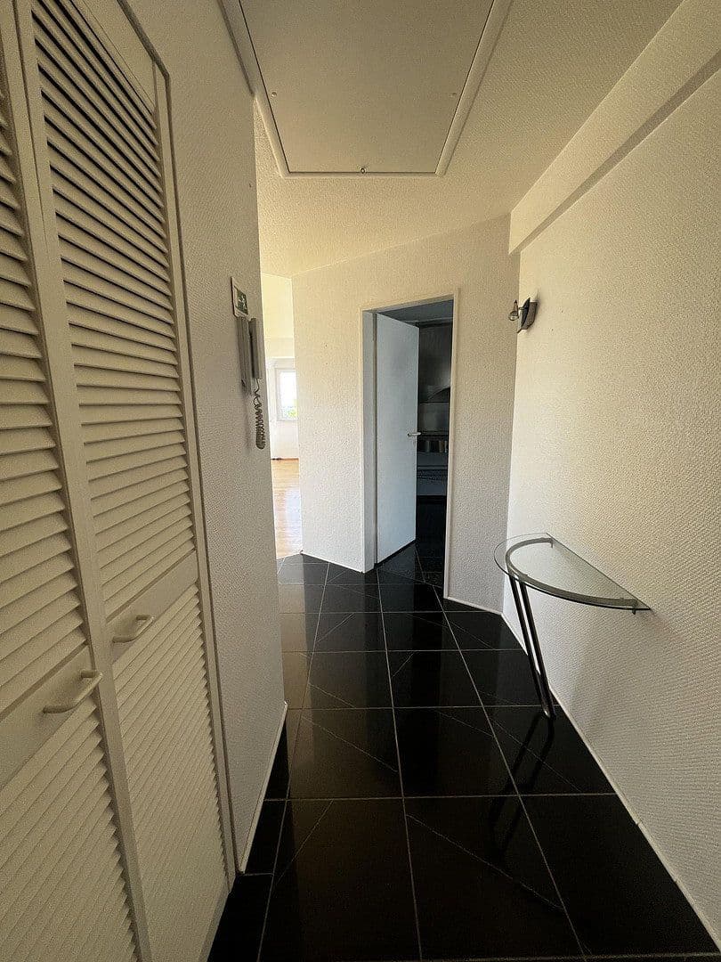 Predaj bytu 4-izbový 146 m², Essen, Severné Porýnie - Westfálsko Predaj bytu 4-izbový 146 m², Essen, Severné Porýnie - Westfálsko
