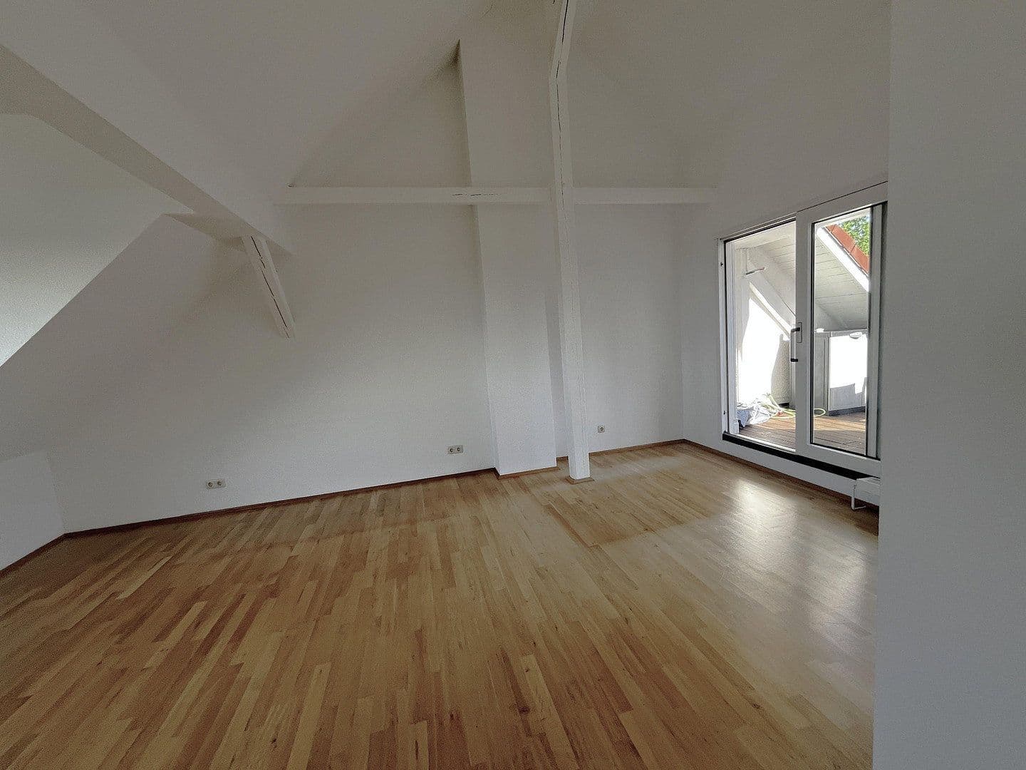 Predaj bytu 4-izbový 146 m², Essen, Severné Porýnie - Westfálsko Predaj bytu 4-izbový 146 m², Essen, Severné Porýnie - Westfálsko