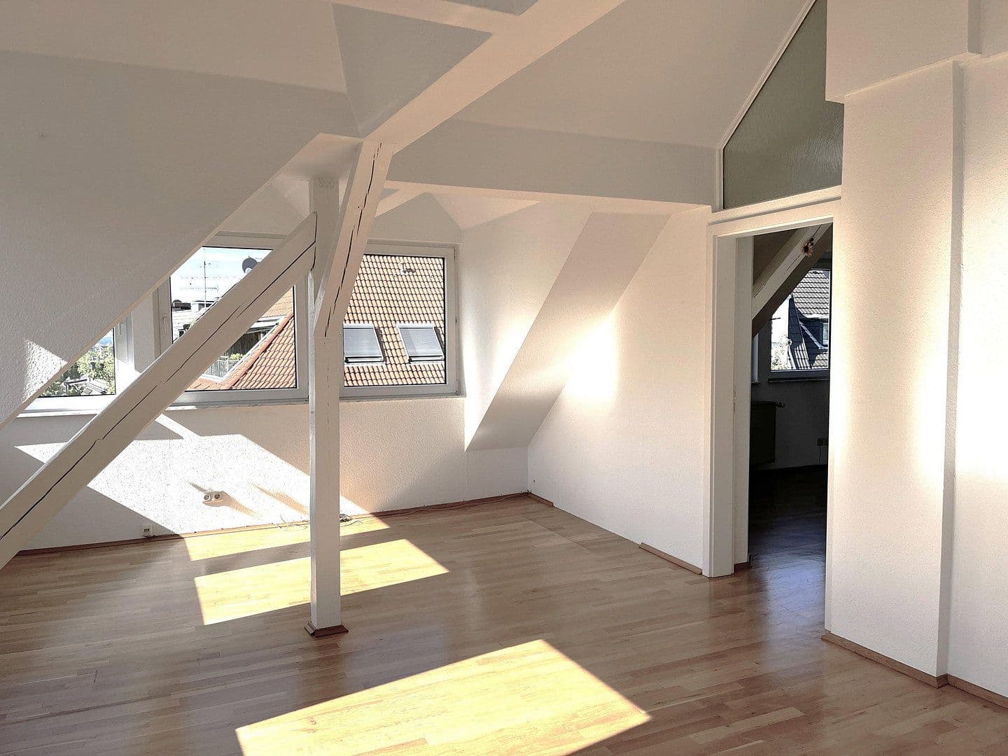 Predaj bytu 4-izbový 146 m², Essen, Severné Porýnie - Westfálsko Predaj bytu 4-izbový 146 m², Essen, Severné Porýnie - Westfálsko
