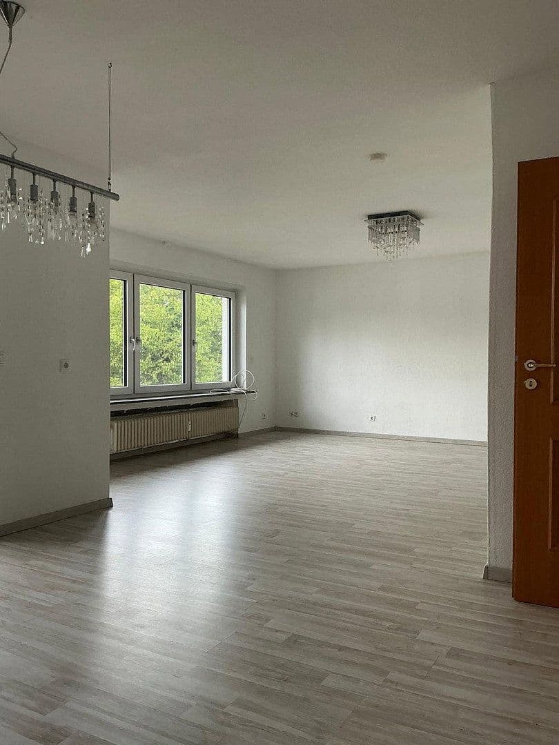 Predaj bytu 4-izbový 120 m², Forst, Bádensko-Wurttembersko Predaj bytu 4-izbový 120 m², Forst, Bádensko-Wurttembersko