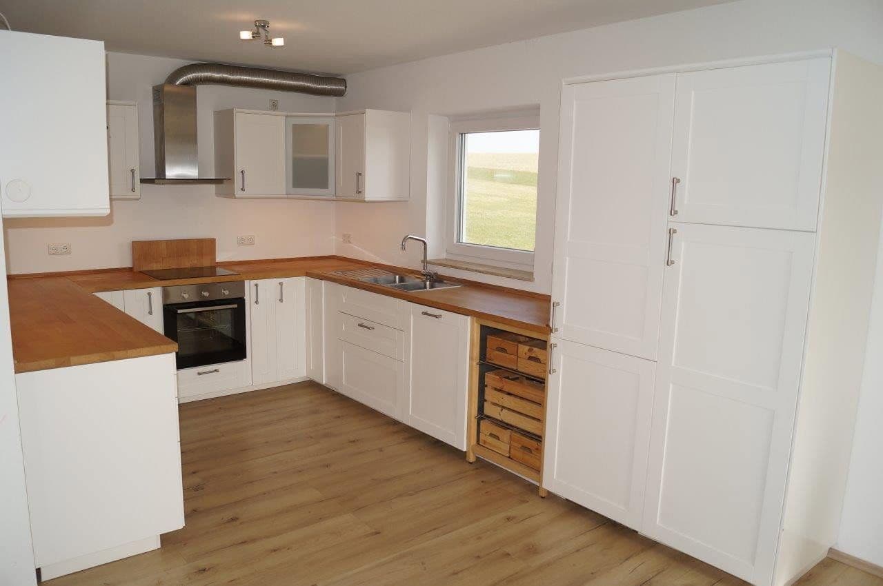 Prenájom domu 170 m², pozemek 250 m², Ettringen, Bavorsko Prenájom domu 170 m², pozemek 250 m², Ettringen, Bavorsko